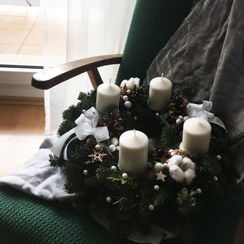 VĚNEC ADVENTNÍ - NA STŮL